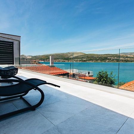 Villa Magna - Seaside Villa With Pool And Sauna 特罗吉尔 外观 照片