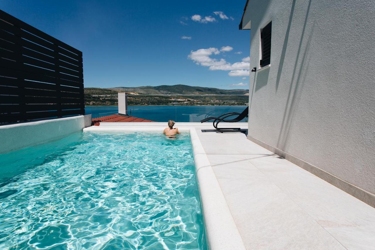 Villa Magna - Seaside Villa With Pool And Sauna 特罗吉尔 外观 照片